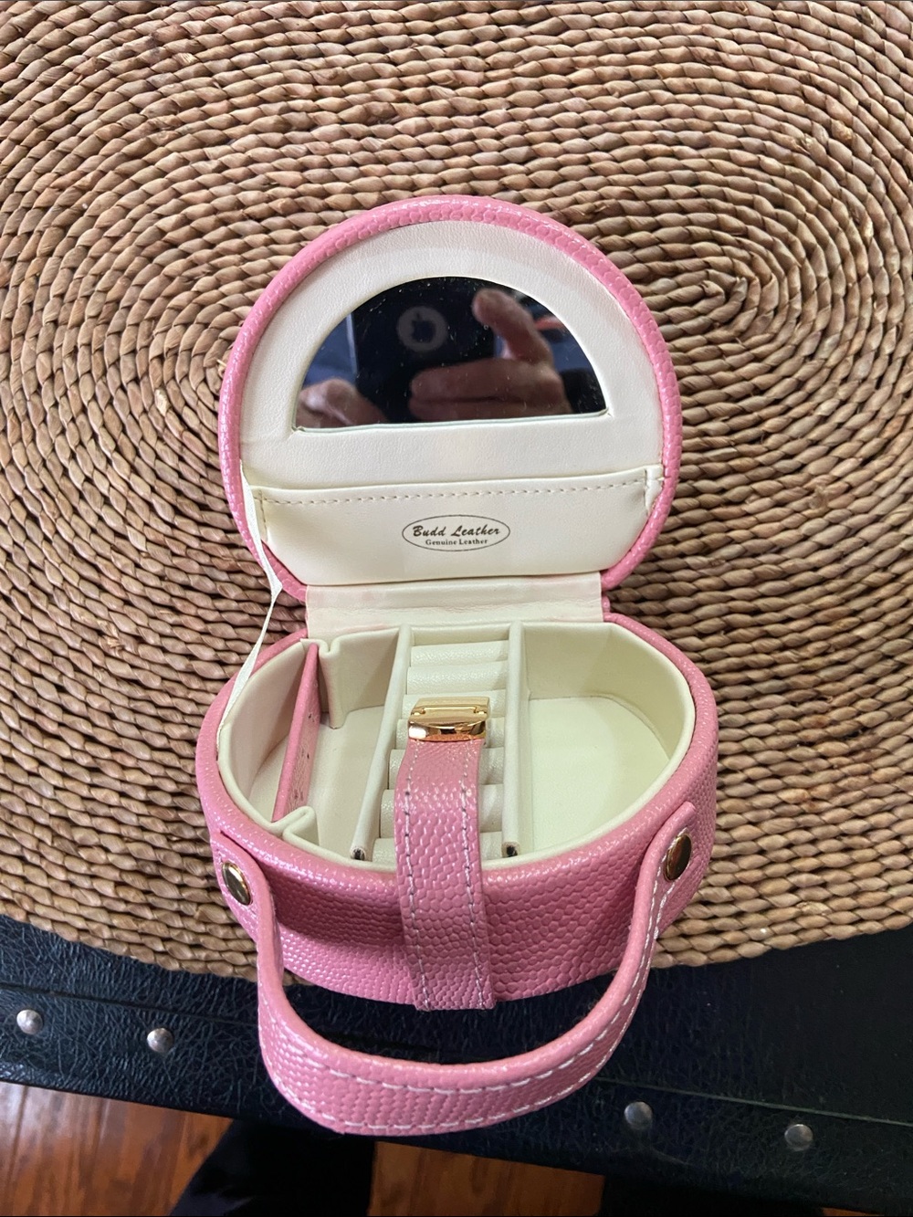 Budd Leather Pink Round Jewelry Case with Mirror